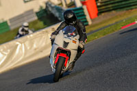 PJ-Motorsport-Photography-2018;enduro-digital-images;event-digital-images;eventdigitalimages;mallory-park;mallory-park-photographs;mallory-park-trackday;mallory-park-trackday-photographs;no-limits-trackdays;peter-wileman-photography;racing-digital-images;trackday-digital-images;trackday-photos